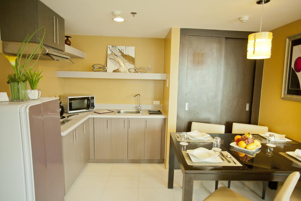The Exchange Regency Residence Hotel Managed By Hii Pasig City Værelse billede