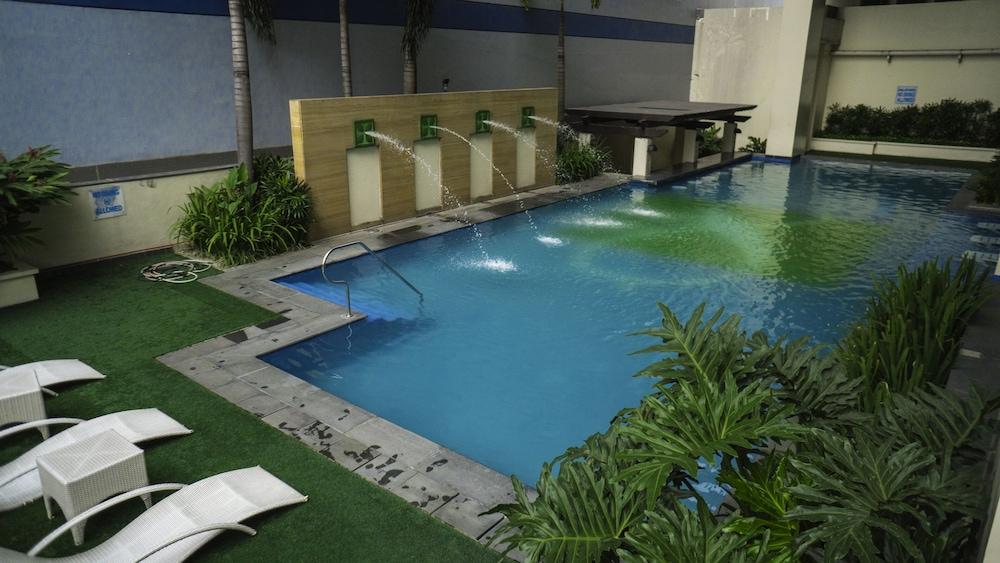 The Exchange Regency Residence Hotel Managed By Hii Pasig City Eksteriør billede